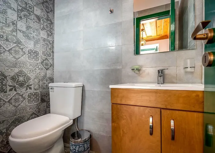 Matinas House Apartment Chalki Town